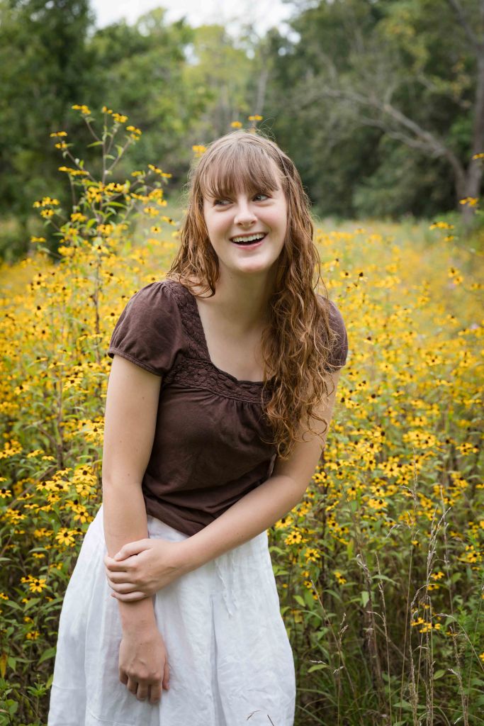 multiple senior photo sessions over different seasons Blue Springs Missouri