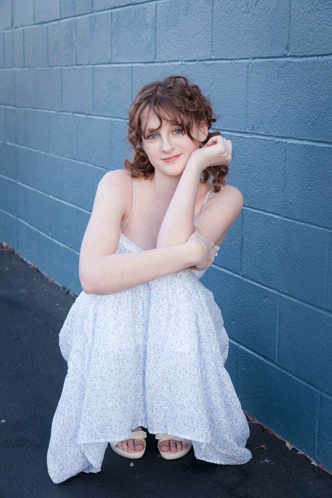 multiple senior photo sessions over different seasons Blue Springs Missouri