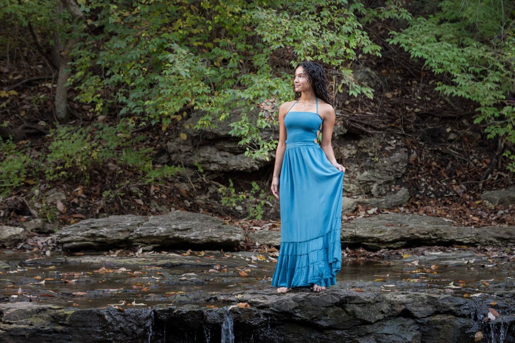 senior portrait showing good lighting in photography